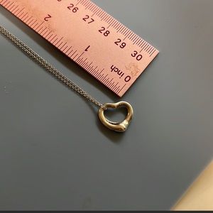 Tiffany & co heart pendant necklace